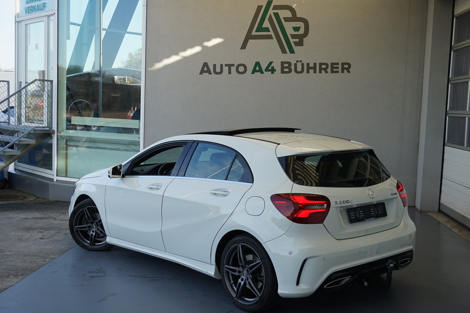 MERCEDES-BENZ A 200 CDI AMG Line 4Matic mit Standheizung und, Diesel, Occasion / Utilisé, Automatique - 6