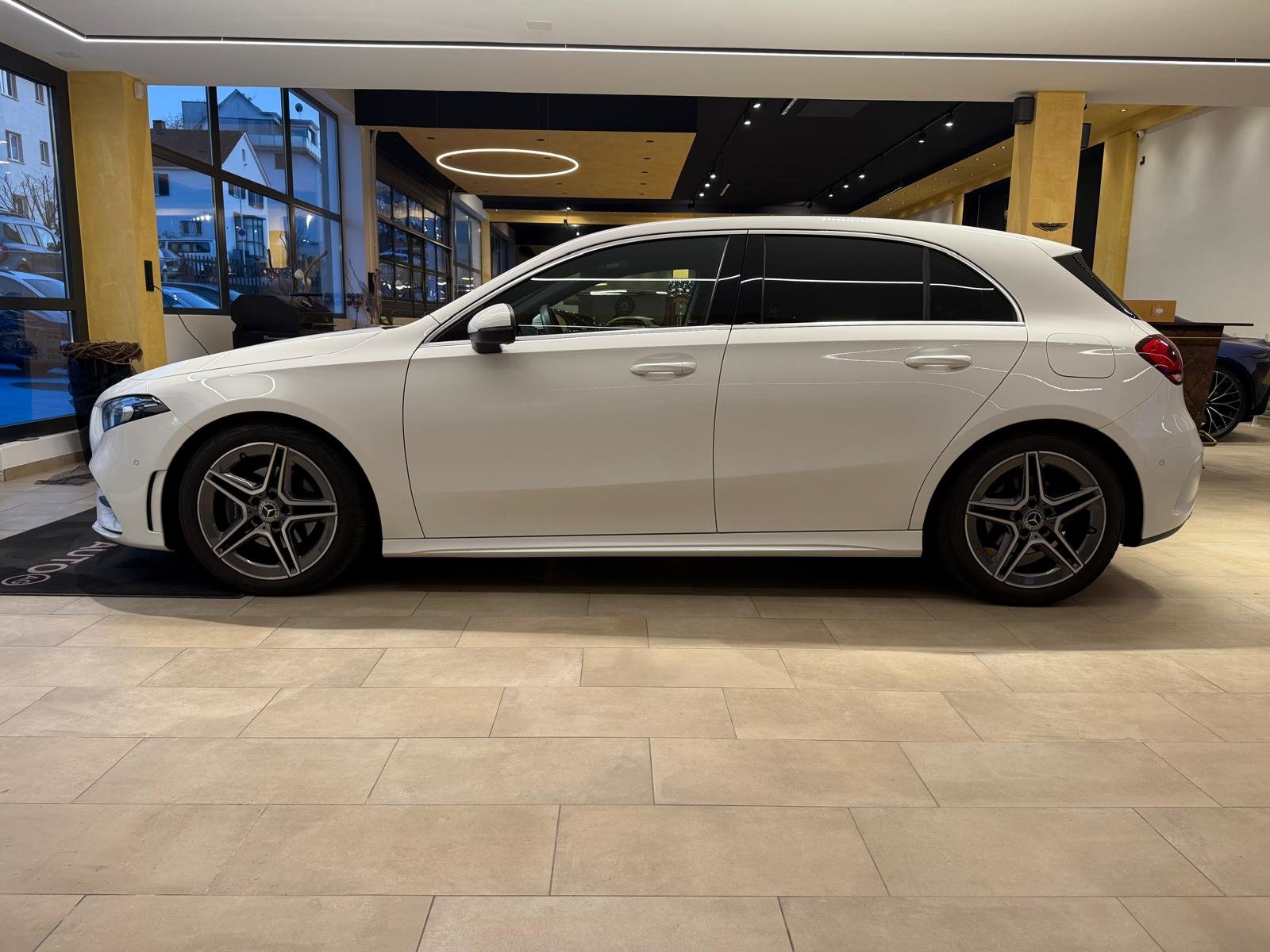 MERCEDES-BENZ AMG Line 7G-DCT, Benzin, Occasion / Gebraucht, Automatik - 6