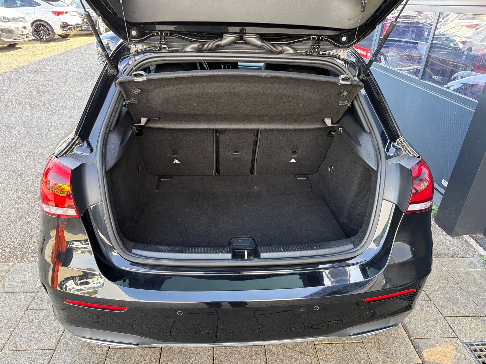 MERCEDES-BENZ A 200 AMG Line 7G-DCT, Benzin, Occasion / Gebraucht, Automatik - 6
