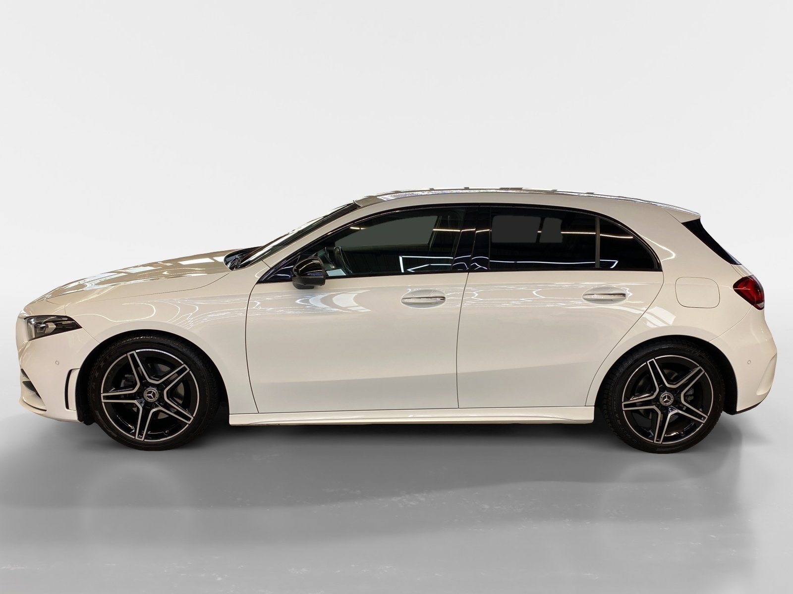 MERCEDES-BENZ A 200 AMG Line, Benzin, Occasion / Gebraucht, Automatik - 3