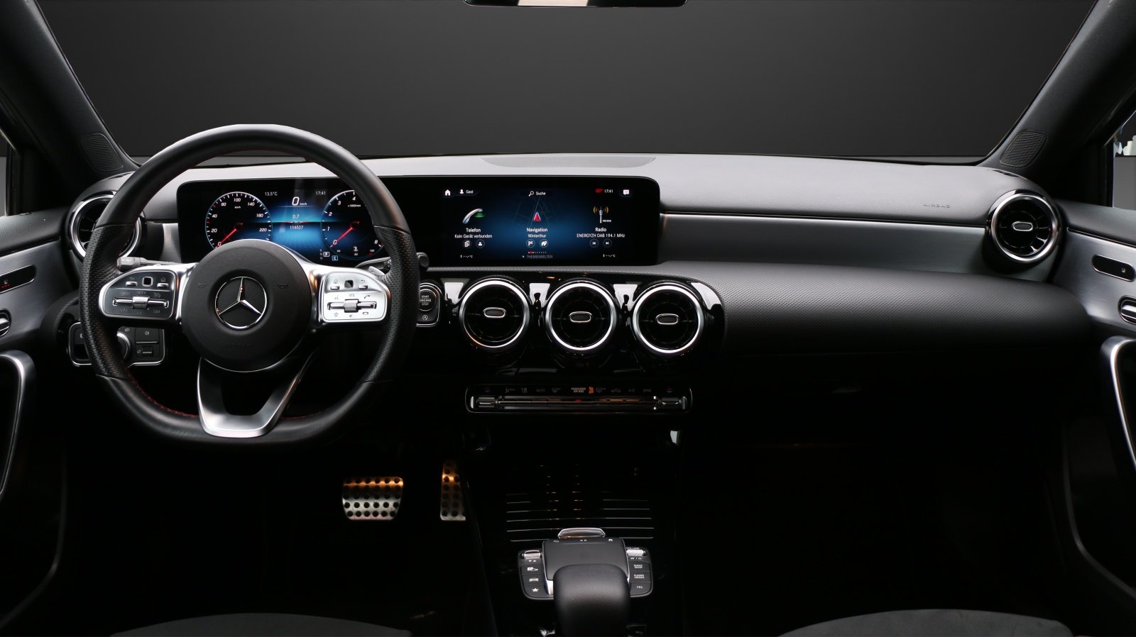 MERCEDES-BENZ A 200 AMG Line, Benzin, Occasion / Gebraucht, Automatik - 6