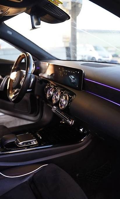 MERCEDES-BENZ A-Klasse W177 A 200, Benzin, Occasion / Gebraucht, Automatik - 4