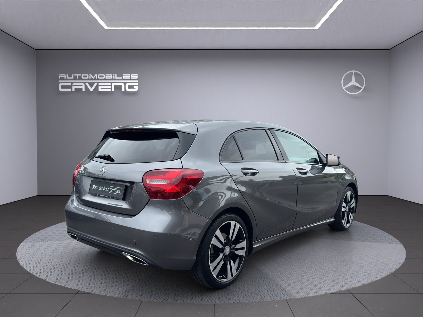 MERCEDES-BENZ A 200 Urban 7G-DCT, Benzin, Occasion / Gebraucht, Automatik - 5