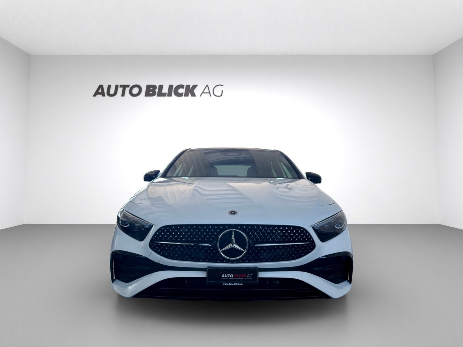 MERCEDES-BENZ A 200 AMG Night Star 7G-DCT, Hybride Leggero Benzina/Elettrica, Occasioni / Usate, Automatico - 3