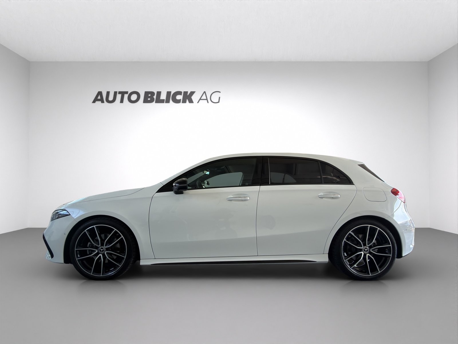 MERCEDES-BENZ A 200 AMG Night Star 7G-DCT, Hybride Leggero Benzina/Elettrica, Occasioni / Usate, Automatico - 5