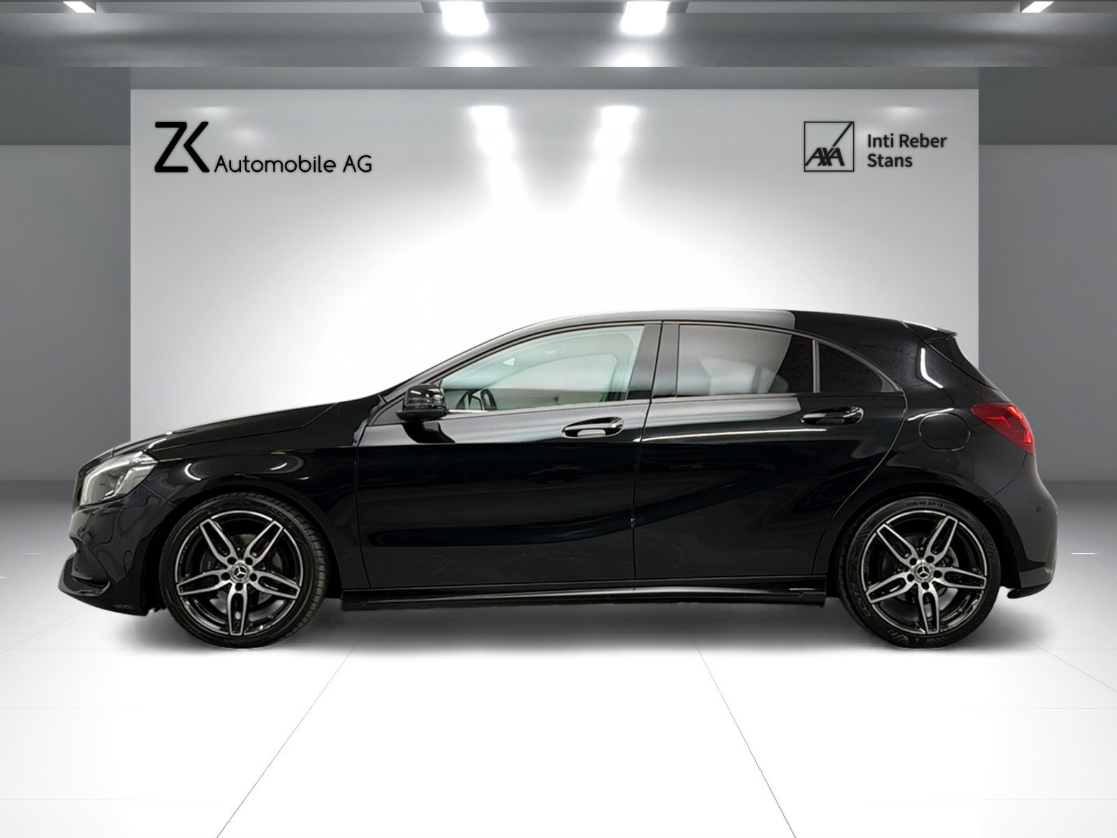MERCEDES-BENZ A 200 AMG Line Cosmos Black 7G-DCT / Panoramad, Benzina, Occasioni / Usate, Automatico - 3