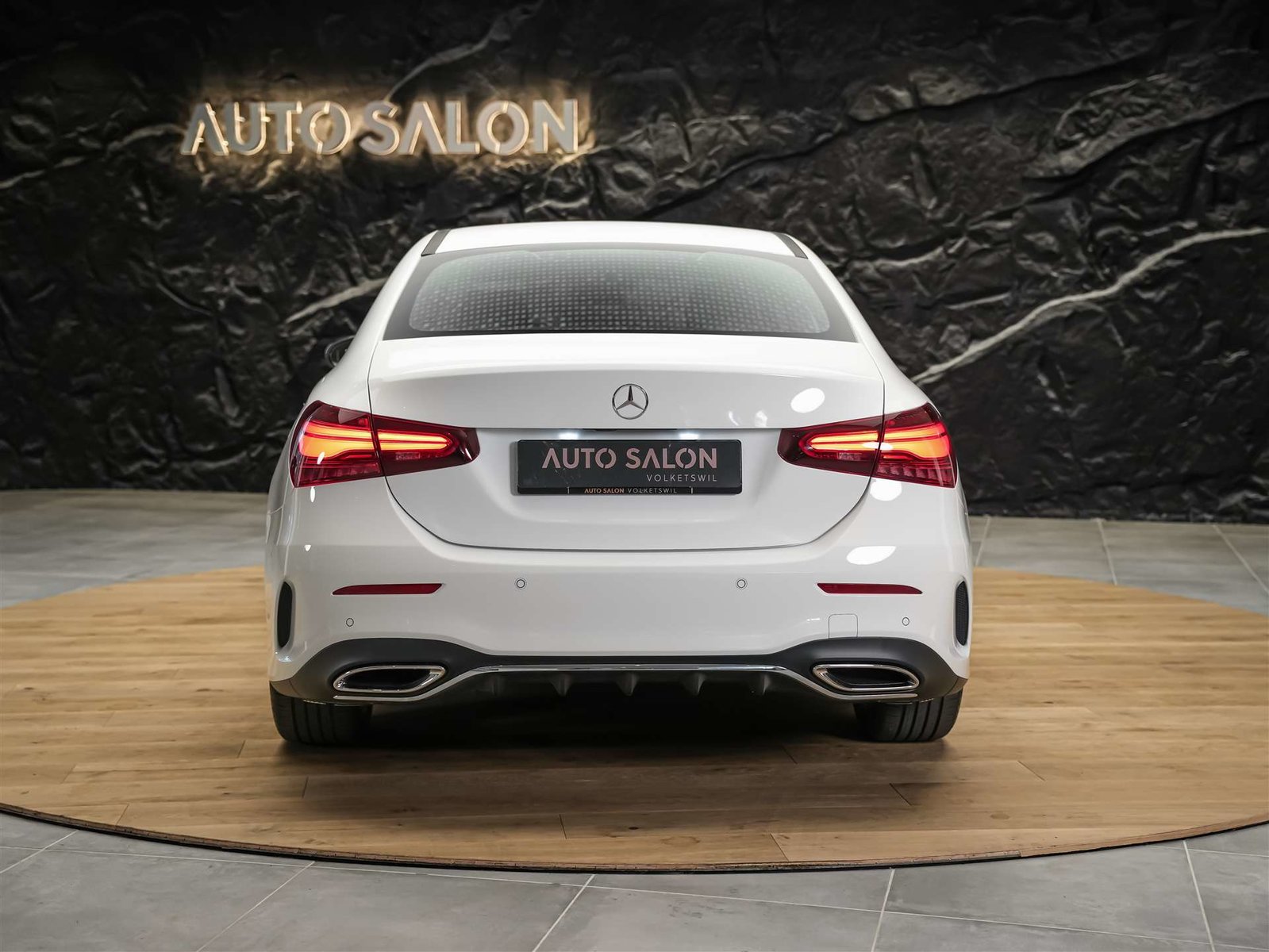 MERCEDES-BENZ A 200 AMG Line Limousine, Essence, Occasion / Utilisé, Automatique - 4