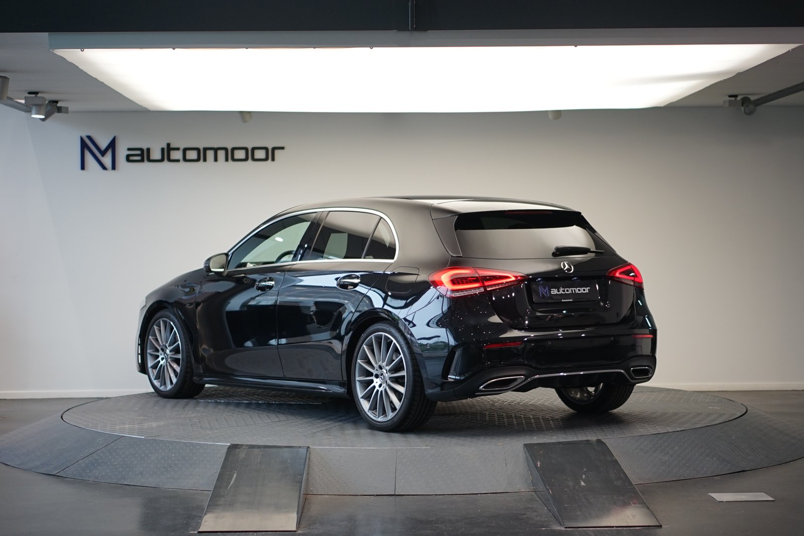 MERCEDES-BENZ A 200 AMG Line 7G-DCT *CH-Fahrzeug* *Burmester, Benzin, Occasion / Gebraucht, Automatik - 7