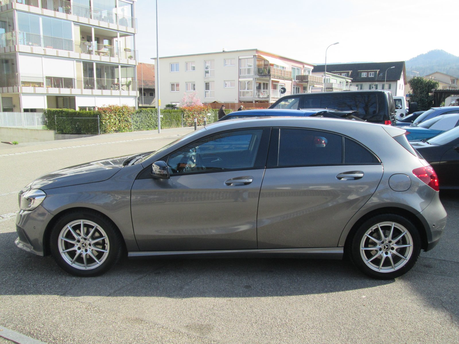 MERCEDES-BENZ A 200 Night Star 7G-DCT, Benzina, Occasioni / Usate, Automatico - 2