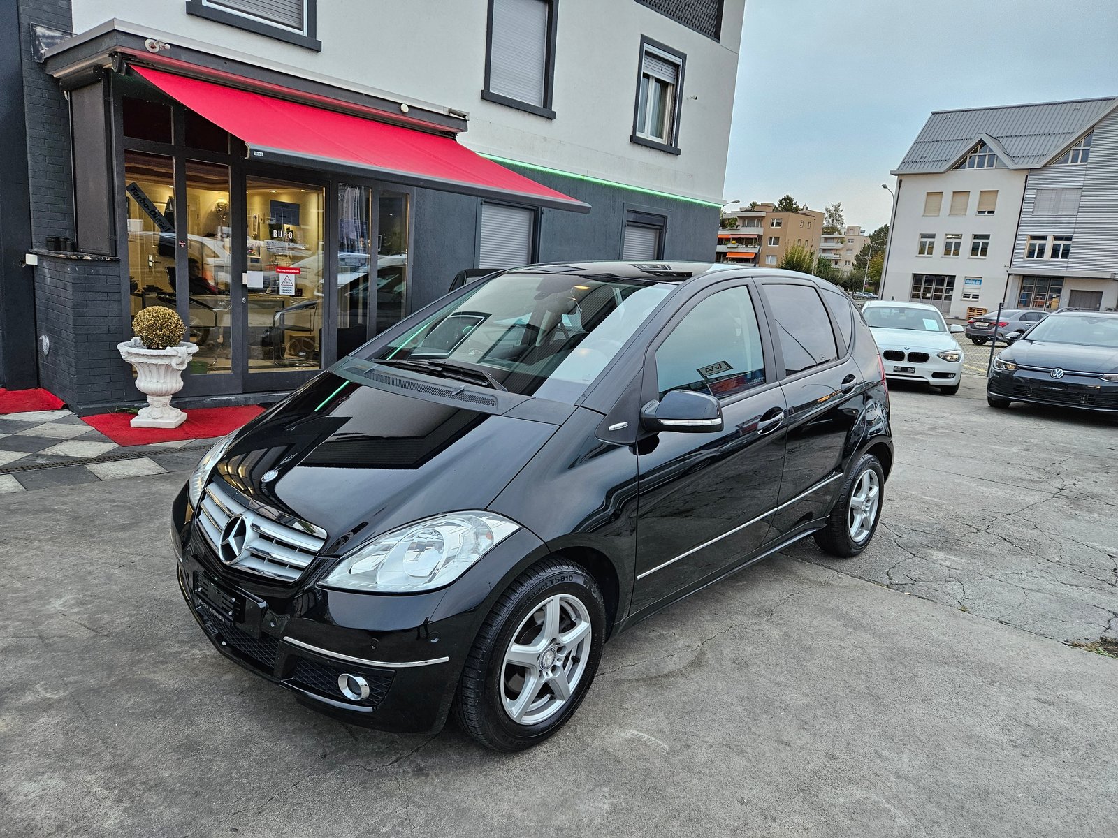 MERCEDES-BENZ A 200 Avantgarde Autotronic, Petrol, Second hand / Used, Automatic - 3