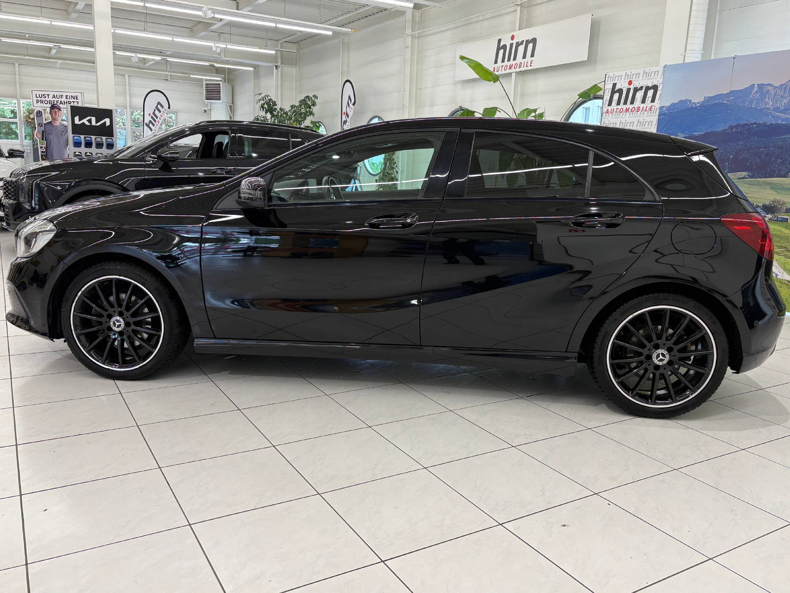 MERCEDES-BENZ A 200 Night Star, Petrol, Second hand / Used, Automatic - 7