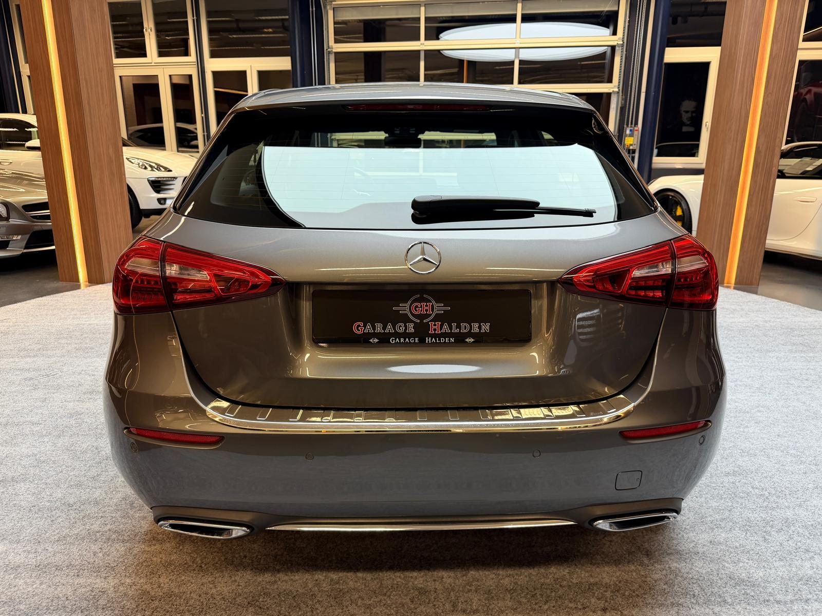 MERCEDES-BENZ A 200 d Progressive, Diesel, Occasion / Gebraucht, Automatik - 7