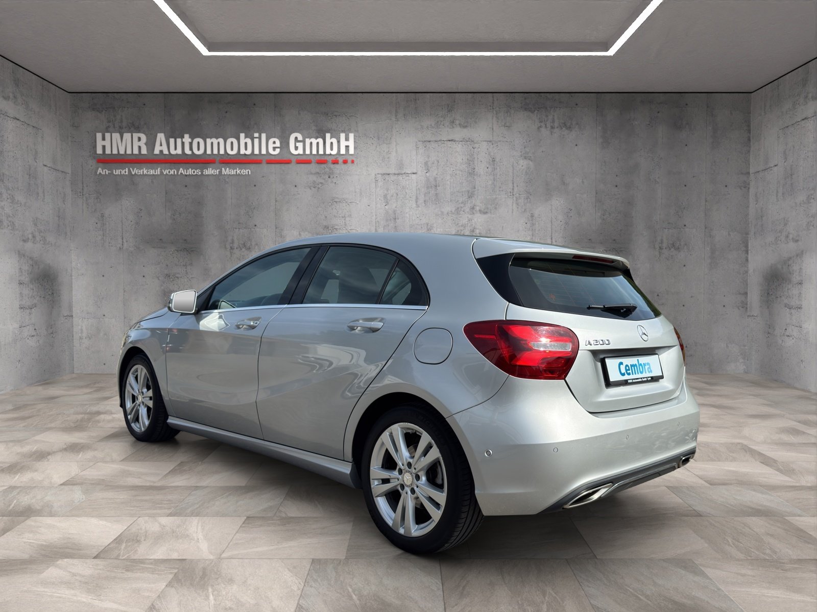 MERCEDES-BENZ A 200 Urban 7G-DCT, Petrol, Second hand / Used, Automatic - 2