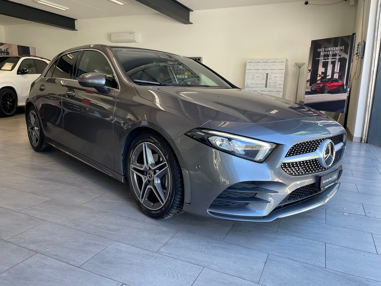 MERCEDES-BENZ A 200 AMG Line 7G-DCT, Essence, Occasion / Utilisé, Automatique - 3