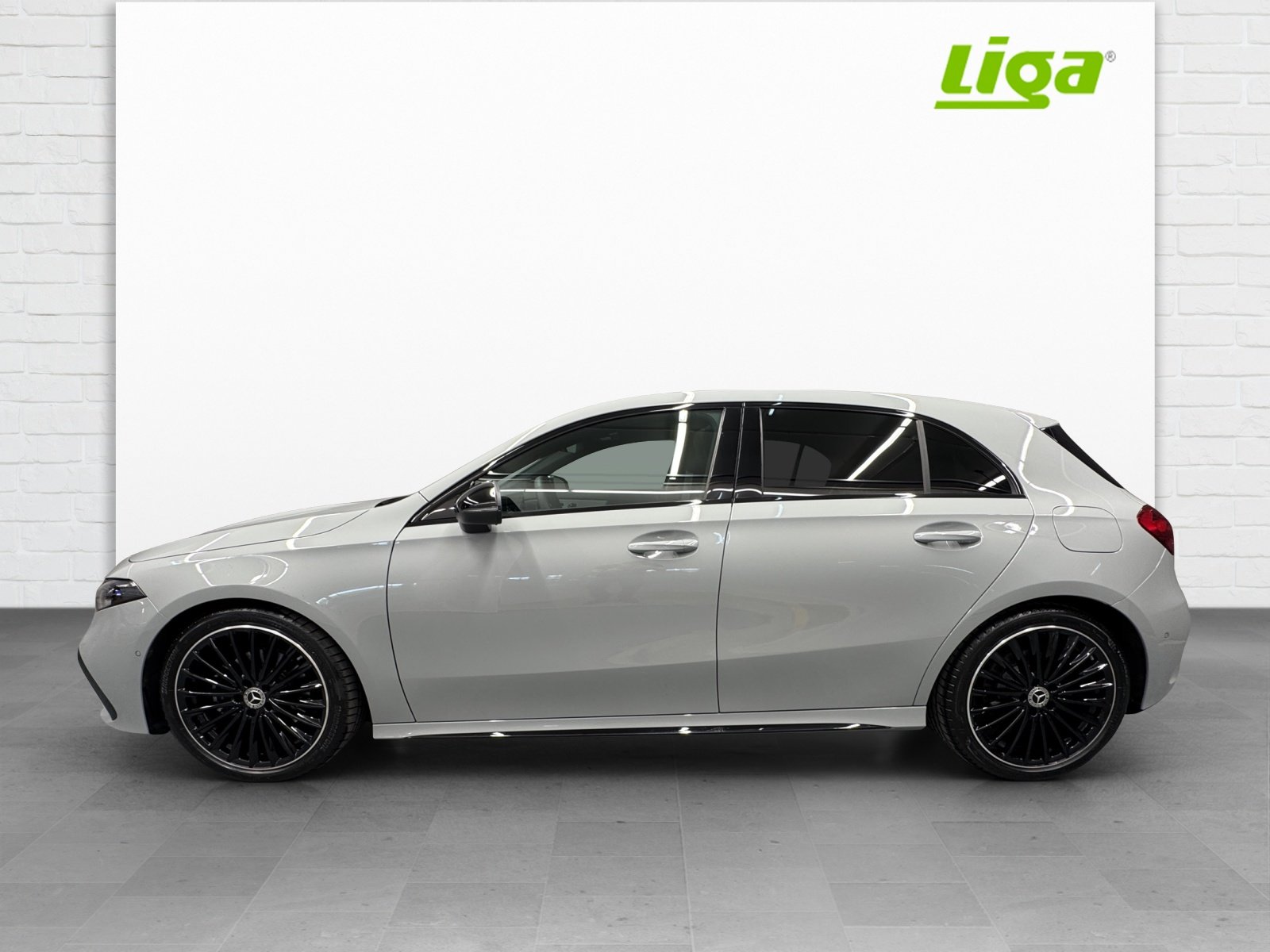 MERCEDES-BENZ A 200 AMG Line, Hybride Leggero Benzina/Elettrica, Occasioni / Usate, Automatico - 3