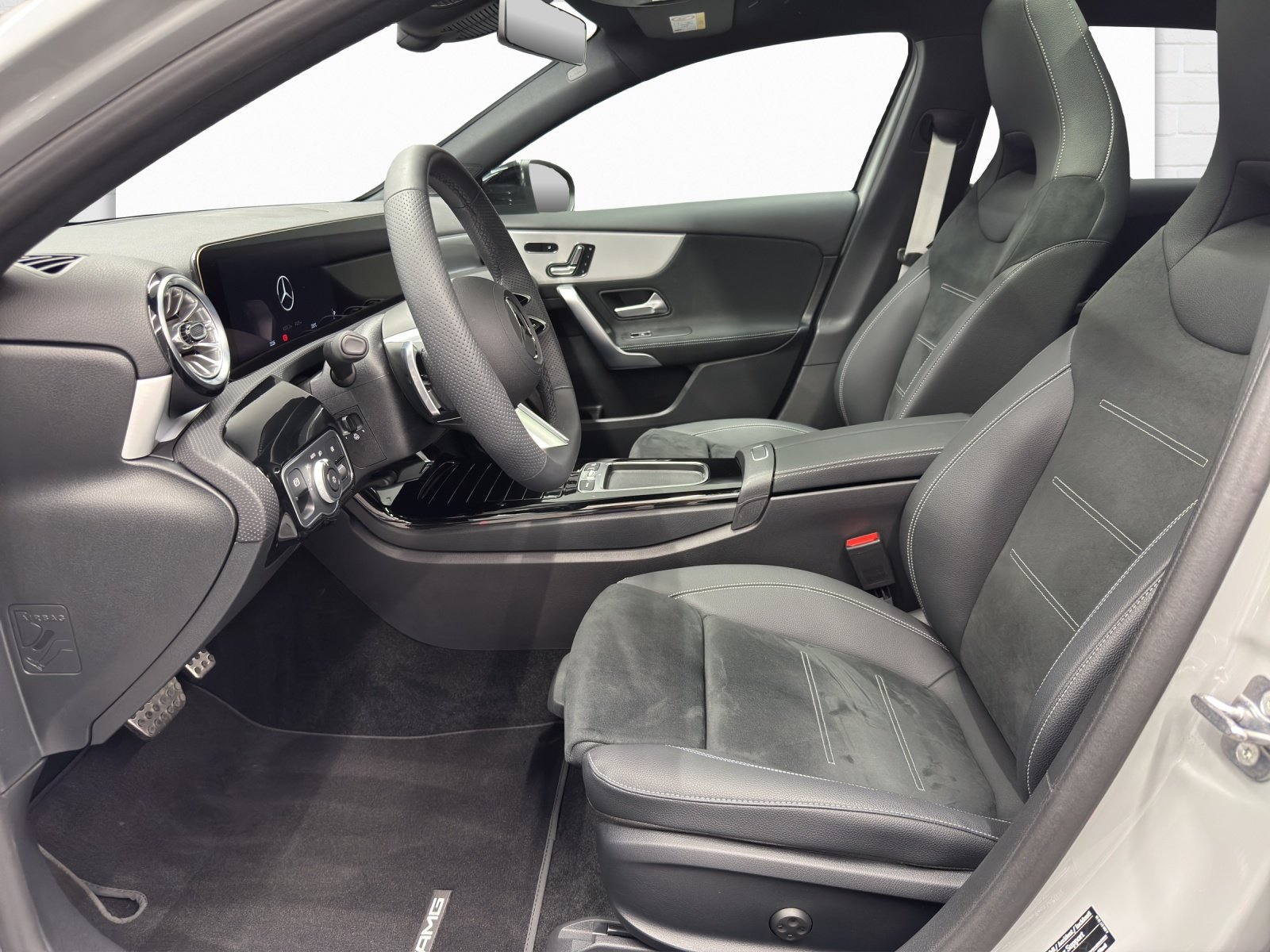 MERCEDES-BENZ A 200 AMG Line, Hybride Leggero Benzina/Elettrica, Occasioni / Usate, Automatico - 7