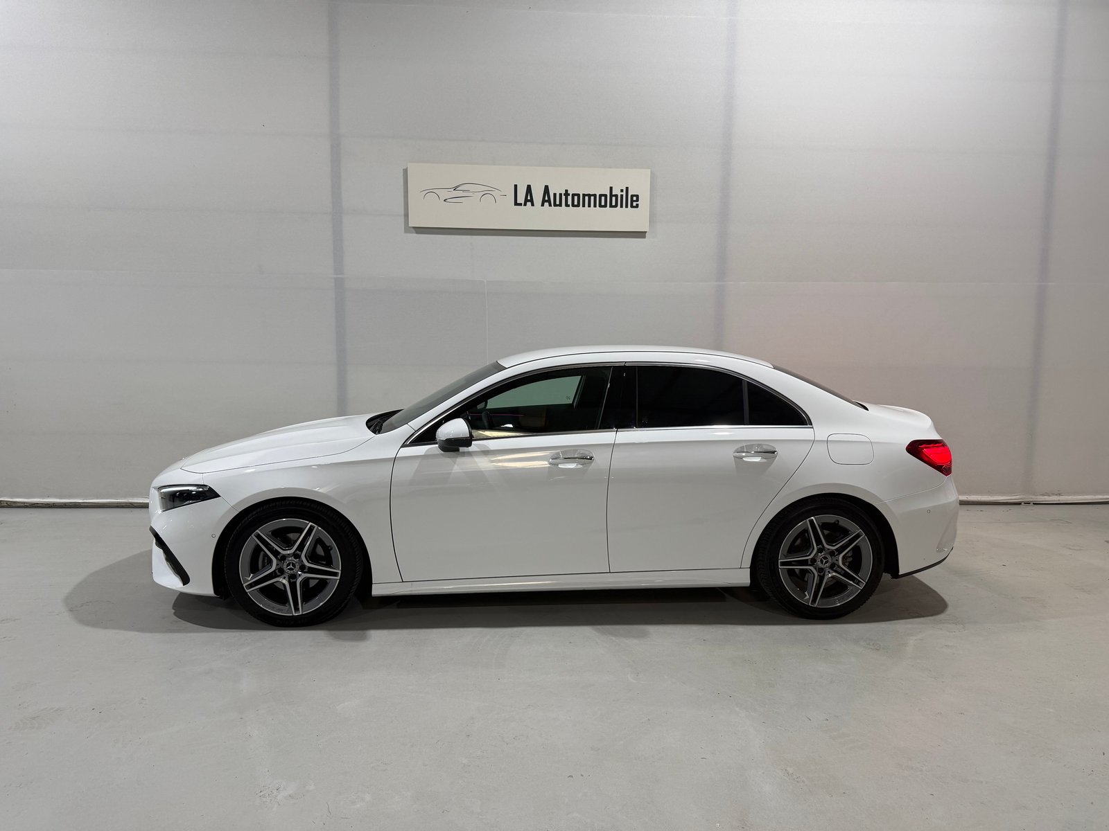 MERCEDES-BENZ A 200 AMG Line 7G-DCT, Hybride Leggero Benzina/Elettrica, Occasioni / Usate, Automatico - 3