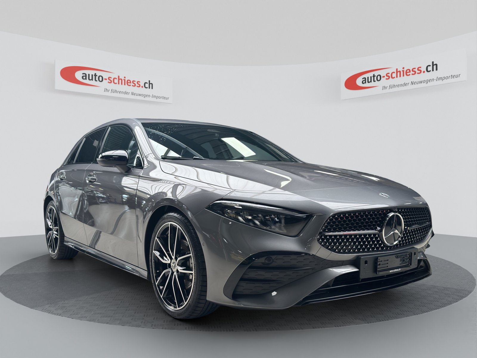 MERCEDES-BENZ A 200 AMG Line Night