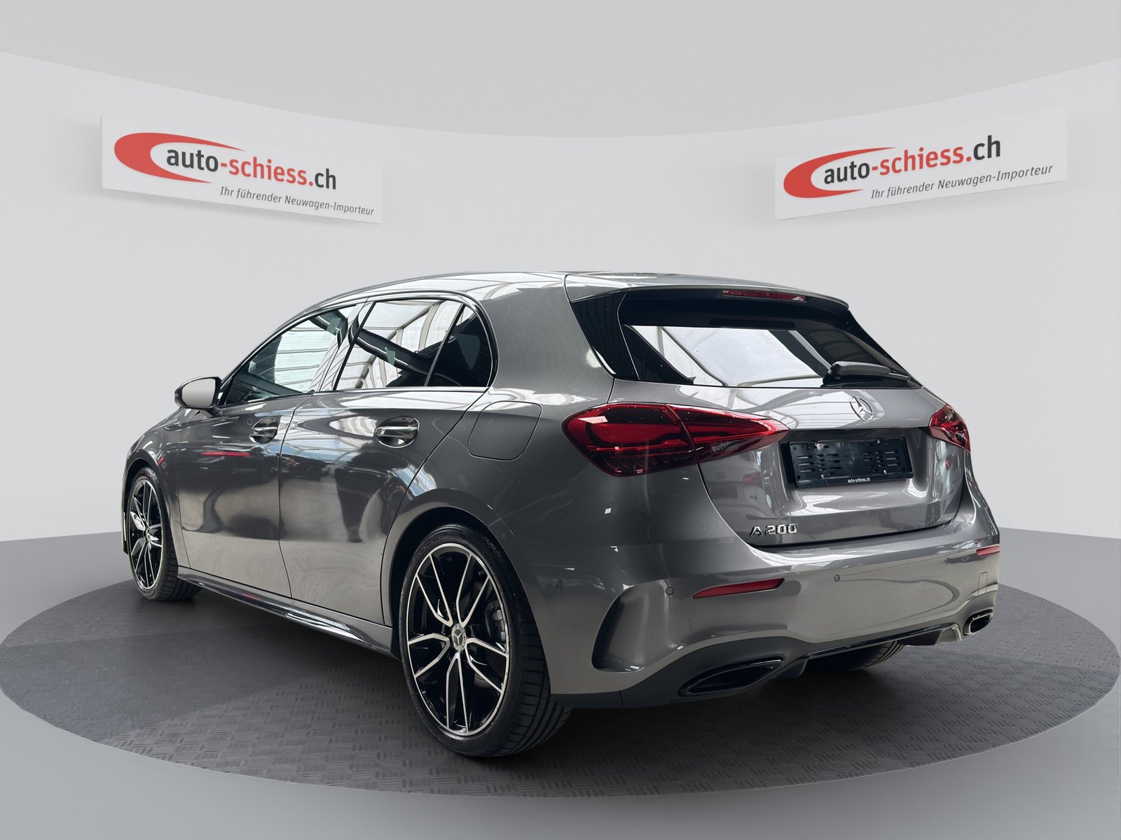 MERCEDES-BENZ A 200 AMG Line Night, Mild-Hybrid Benzin/Elektro, Occasion / Gebraucht, Automatik - 3