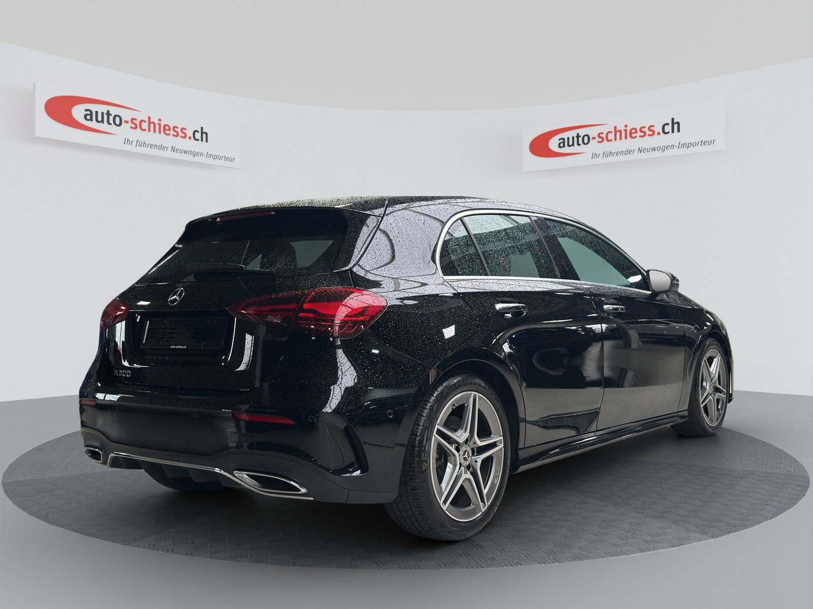 MERCEDES-BENZ A 200 AMG 7G-DCT, Mild-Hybrid Benzin/Elektro, Occasion / Gebraucht, Automatik - 5