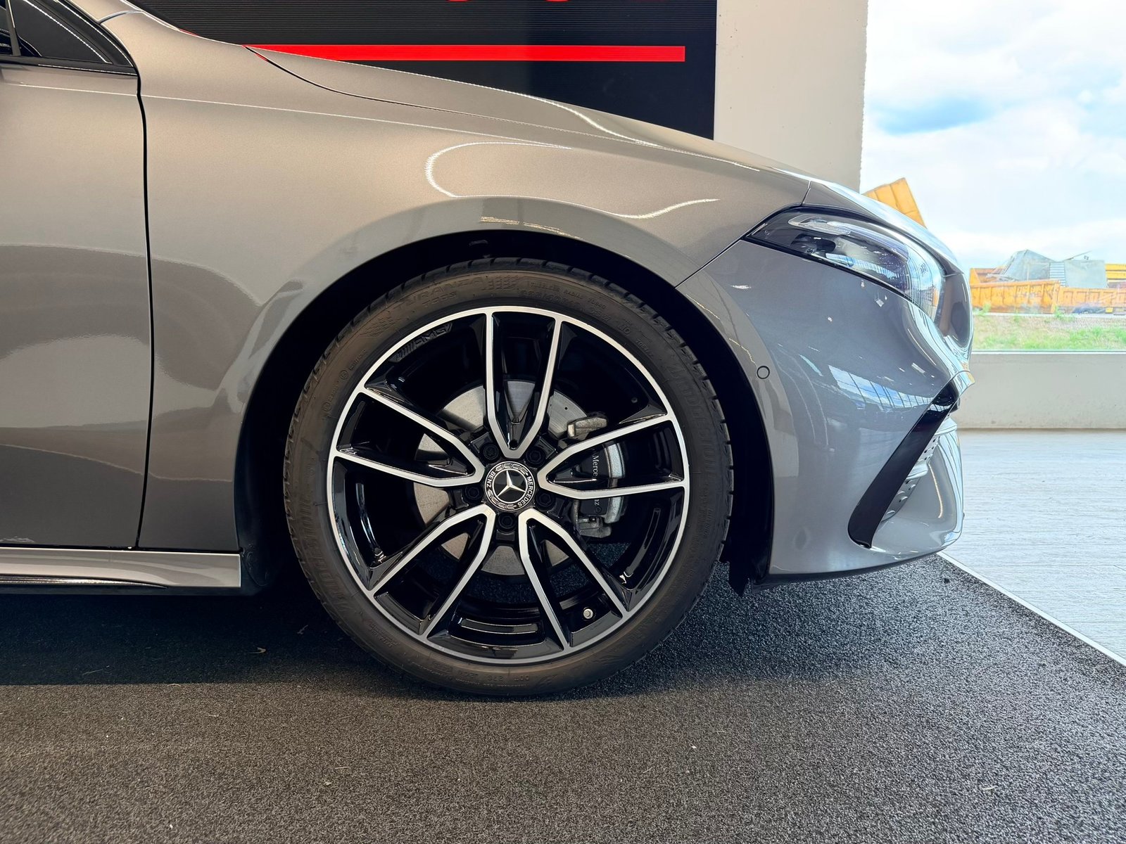 MERCEDES-BENZ A 200 7G-DCT AMG Line, Hybride Léger Essence/Électricité, Occasion / Utilisé, Automatique - 6