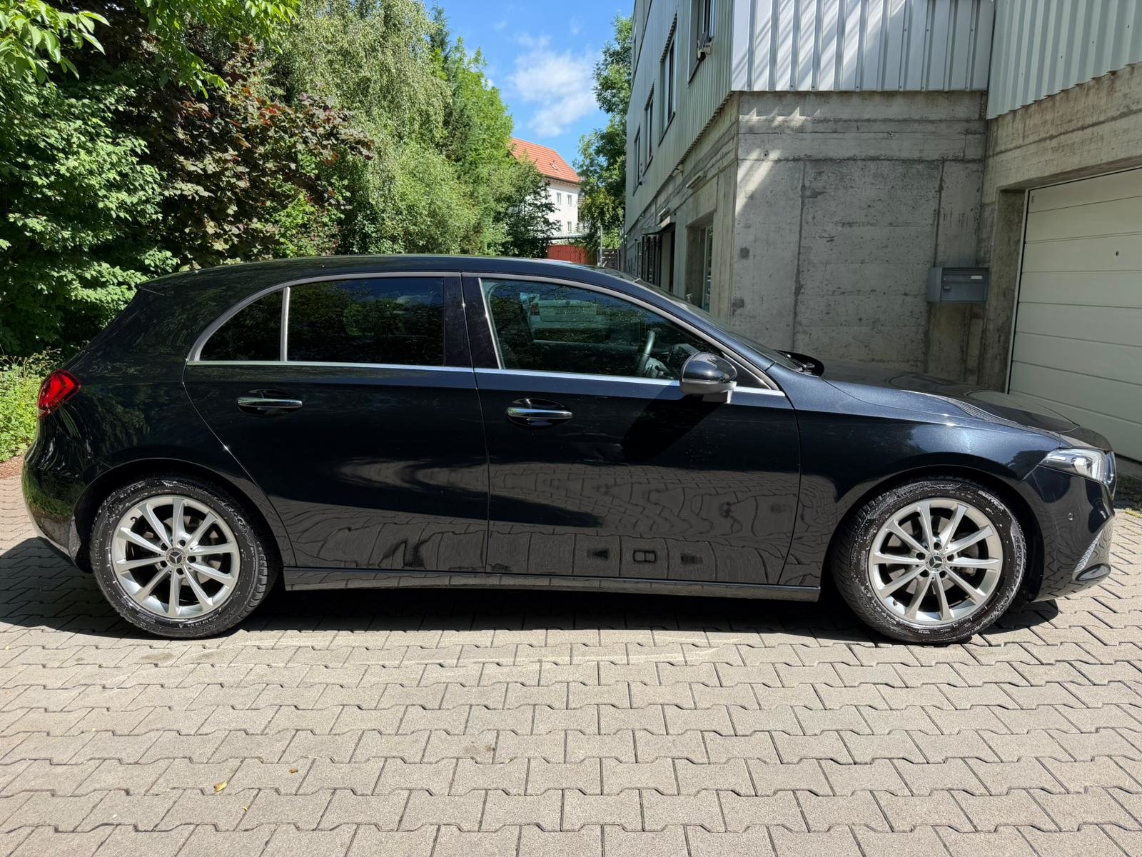 MERCEDES-BENZ A 200 Style 7G-DCT, Benzin, Occasion / Gebraucht, Automatik - 6