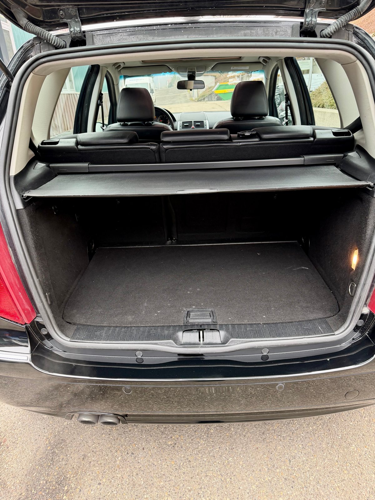 MERCEDES-BENZ A 200 T Avantgarde, Benzin, Occasion / Gebraucht, Handschaltung - 6