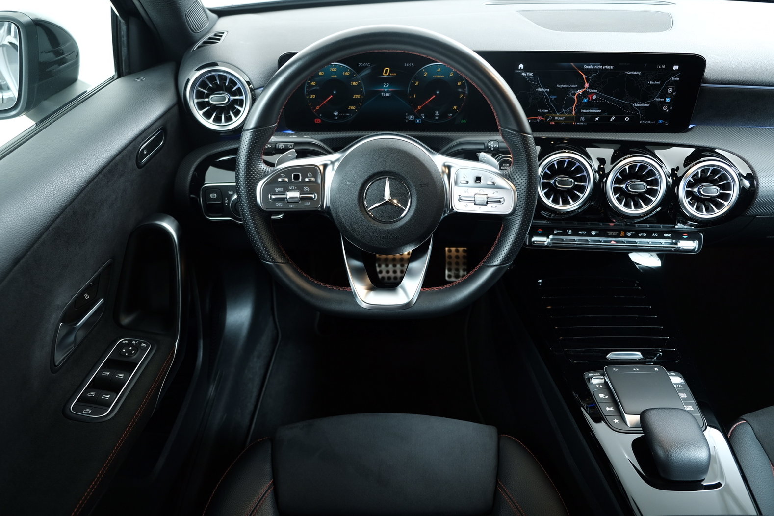 MERCEDES-BENZ A 200 AMG Line, Essence, Occasion / Utilisé, Automatique - 7