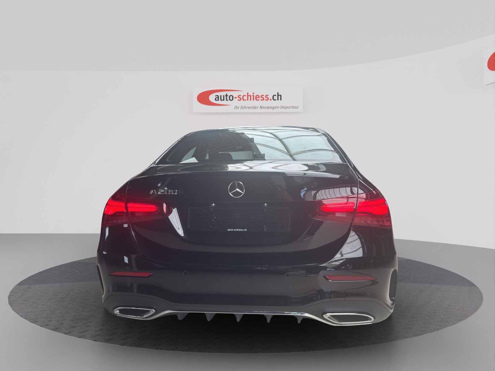 MERCEDES-BENZ A 200 AMG Line 7G-DCT, Mild-Hybrid Benzin/Elektro, Occasion / Gebraucht, Automatik - 4