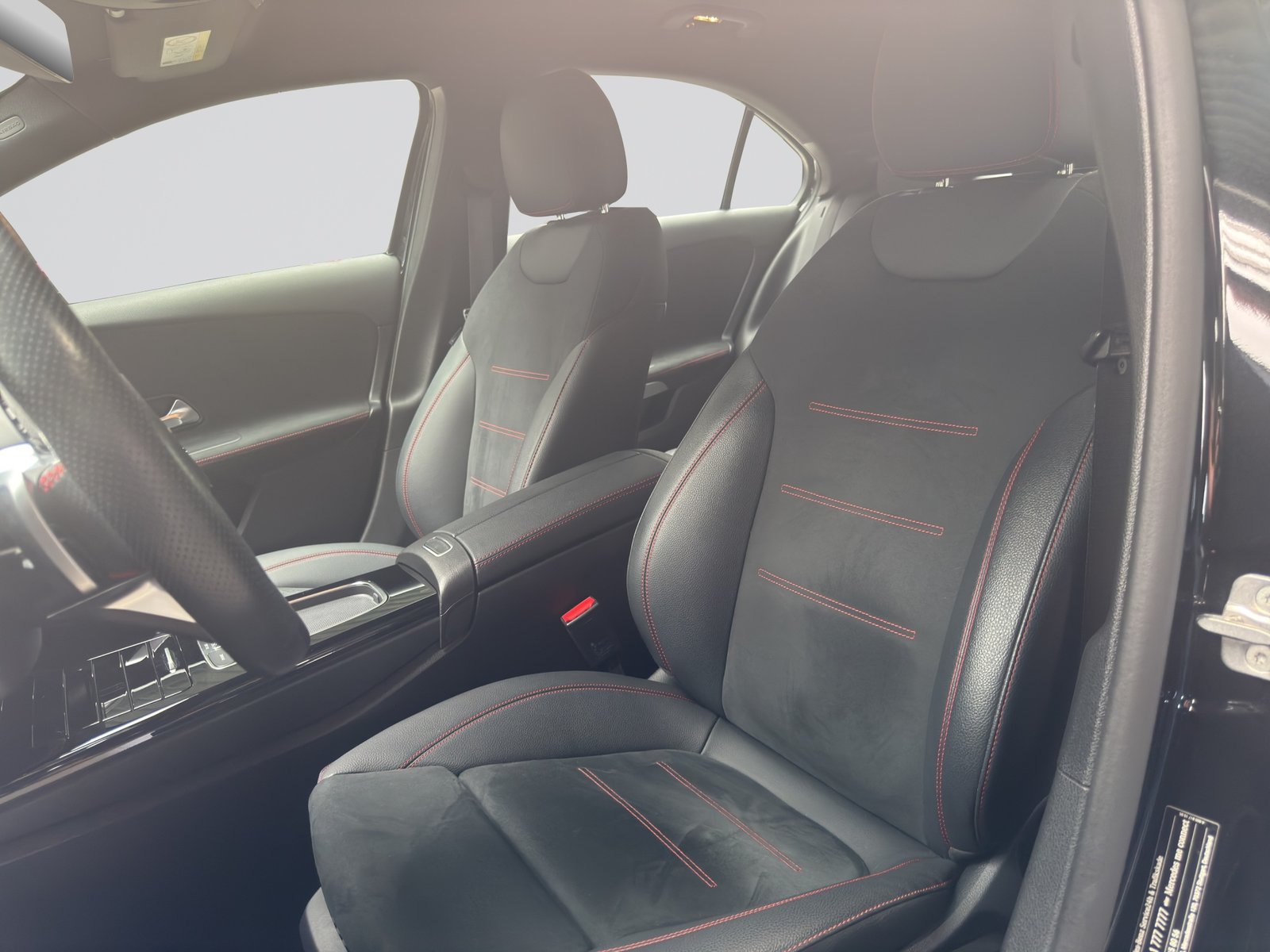 MERCEDES-BENZ A 200 AMG Line 7G-DCT, Mild-Hybrid Benzin/Elektro, Occasion / Gebraucht, Automatik - 6