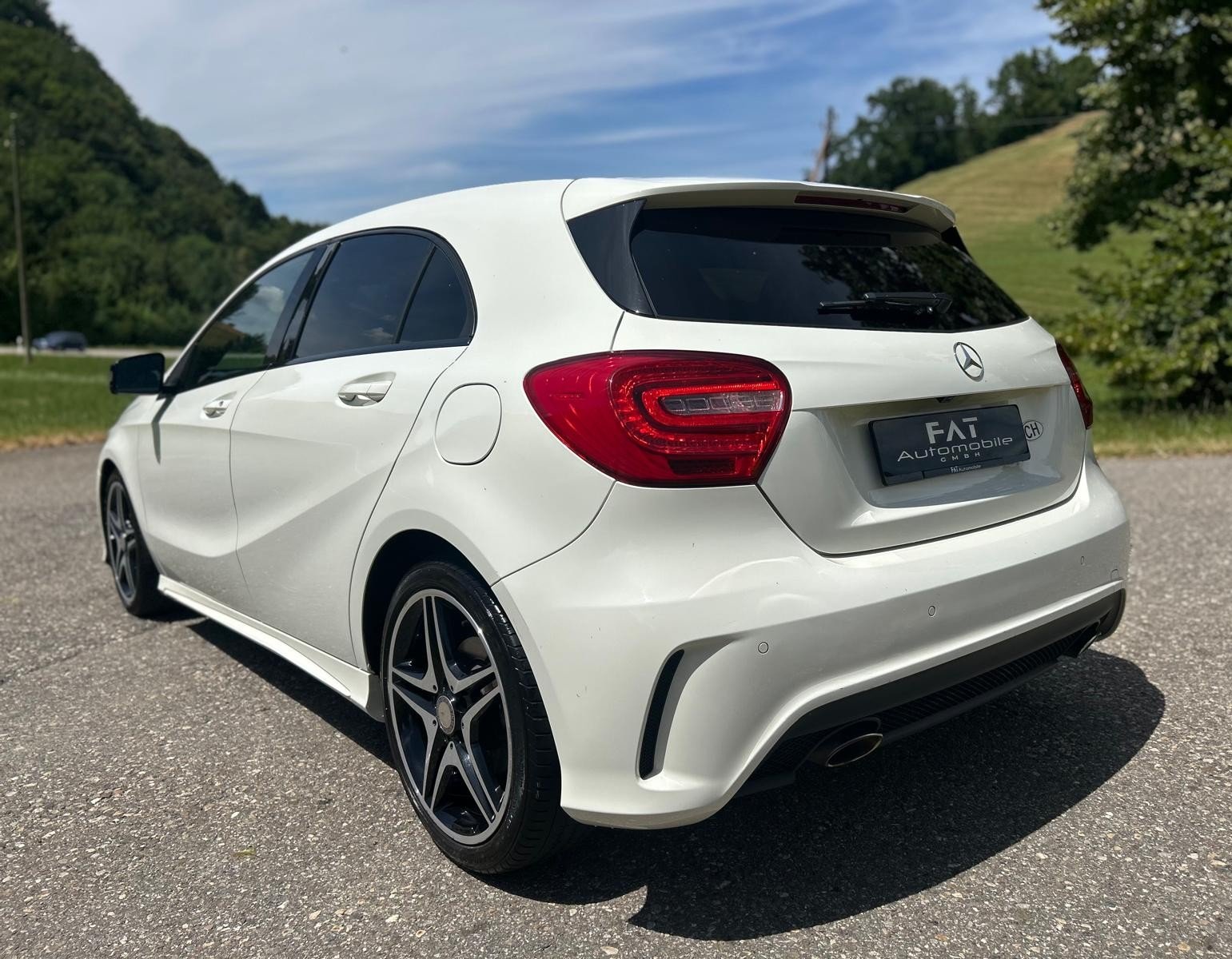MERCEDES-BENZ A 200 AMG Line, Essence, Occasion / Utilisé, Manuelle - 3