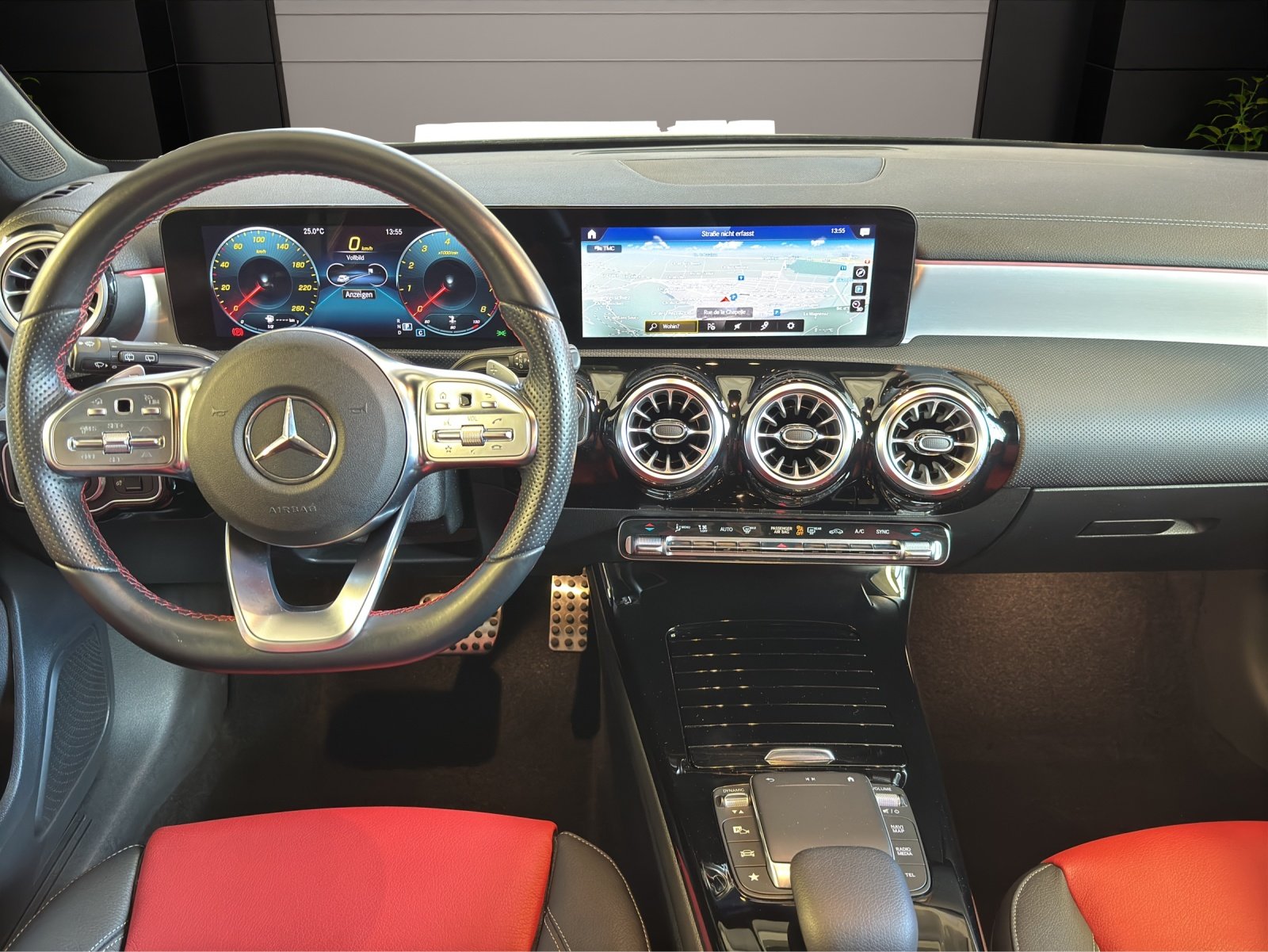 MERCEDES-BENZ A 200 AMG Line 8G 4M, Petrol, Second hand / Used, Automatic - 7