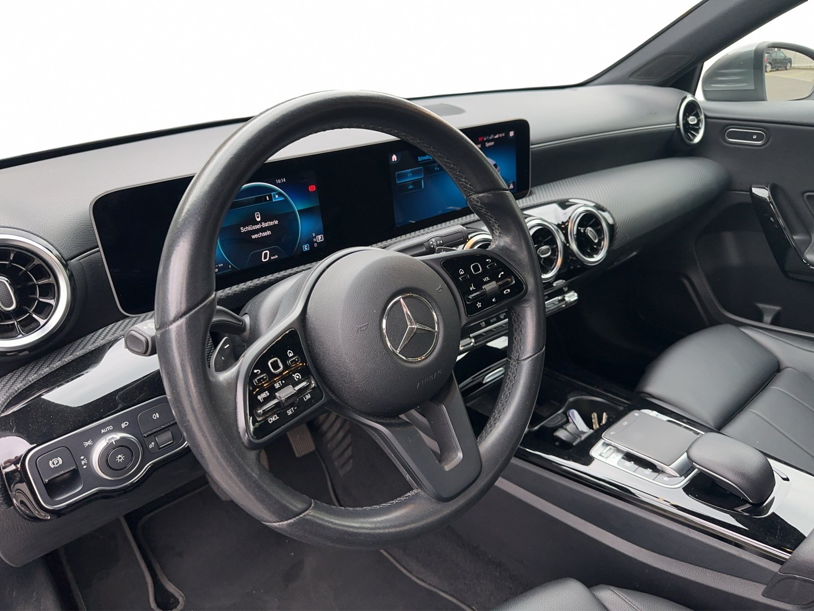 MERCEDES-BENZ A 200 Style 7G-DCT, Benzin, Occasion / Gebraucht, Automatik - 7