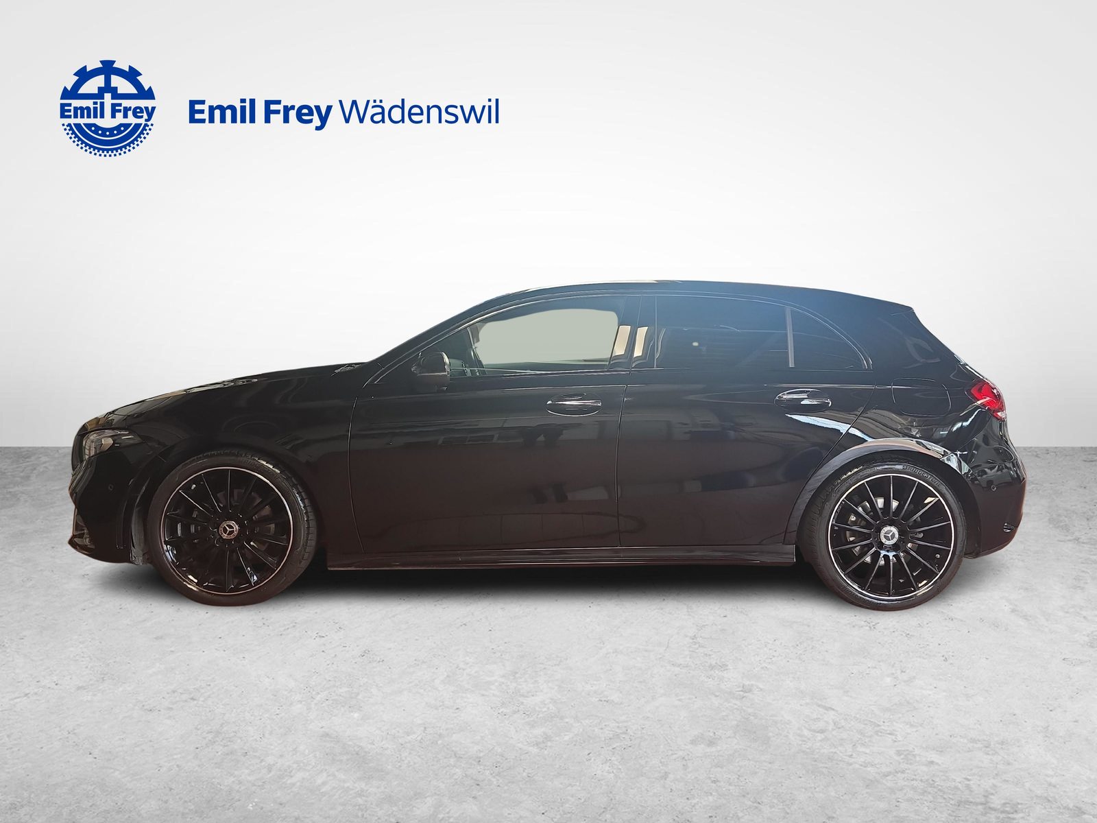 MERCEDES-BENZ A 200 AMG Line, Petrol, Second hand / Used, Automatic - 2
