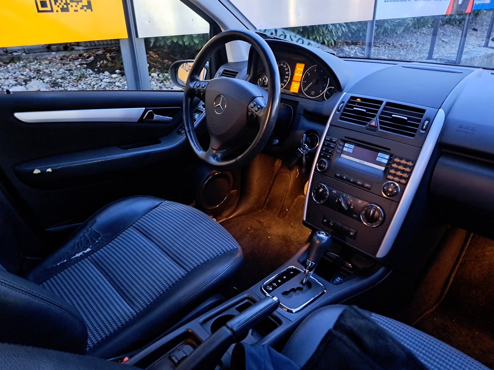 MERCEDES-BENZ A 200 Avantgarde, Petrol, Second hand / Used, Automatic - 3
