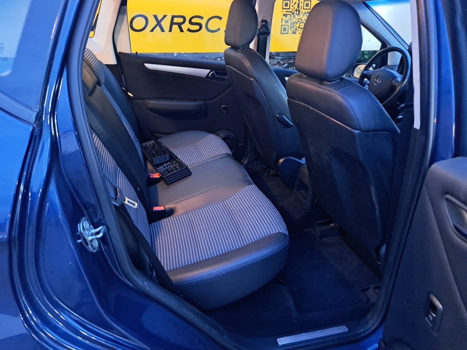 MERCEDES-BENZ A 200 Avantgarde, Petrol, Second hand / Used, Automatic - 4