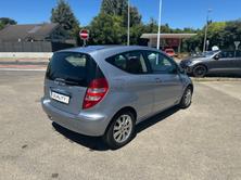 MERCEDES-BENZ A 200 T Elégance, Benzin, Occasion / Gebraucht, Handschaltung - 3