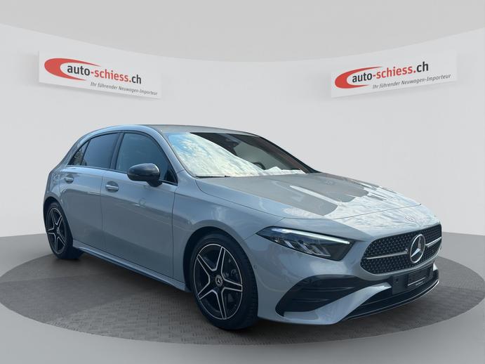 MERCEDES-BENZ A 200 7G-DCT AMG Line Night, Mild-Hybrid Petrol/Electric, Second hand / Used, Automatic