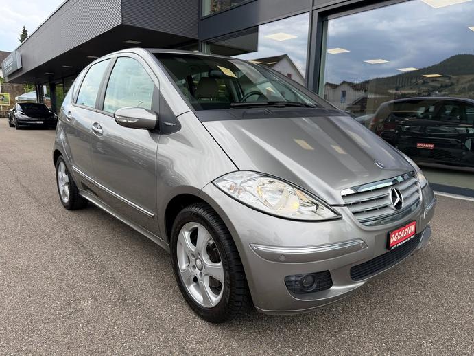 MERCEDES-BENZ A 200 Elégance **Automat**, Benzin, Occasion / Gebraucht, Automatik
