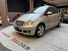 MERCEDES-BENZ A 200 Avantgarde, Petrol, Second hand / Used, Automatic - 4