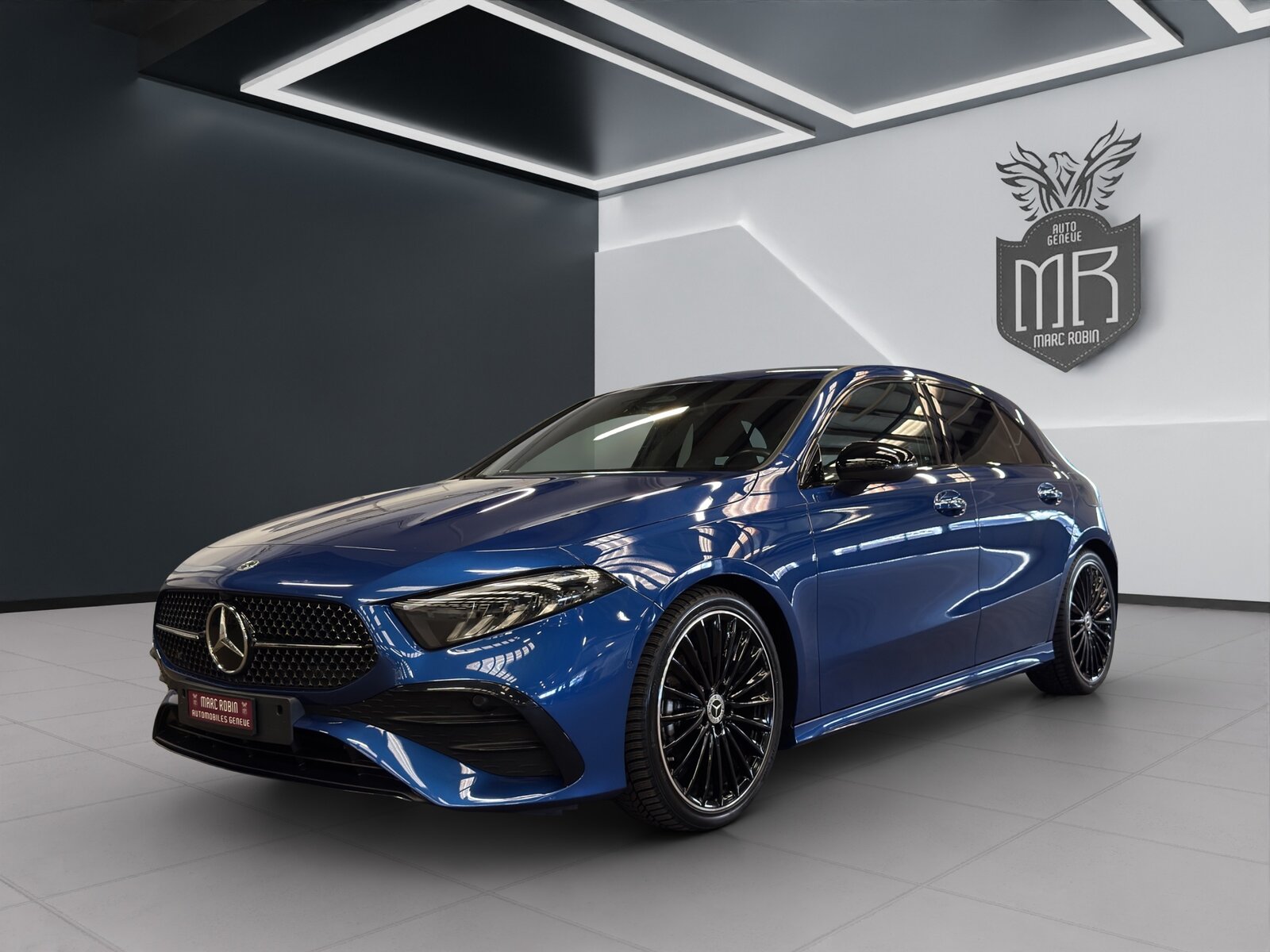 MERCEDES-BENZ A 200 7G-DCT