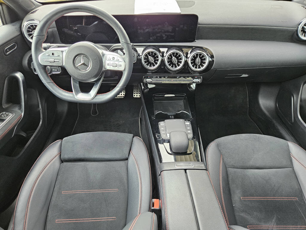 MERCEDES-BENZ A 200 4Matic AMG Line, Petrol, Second hand / Used, Automatic - 6