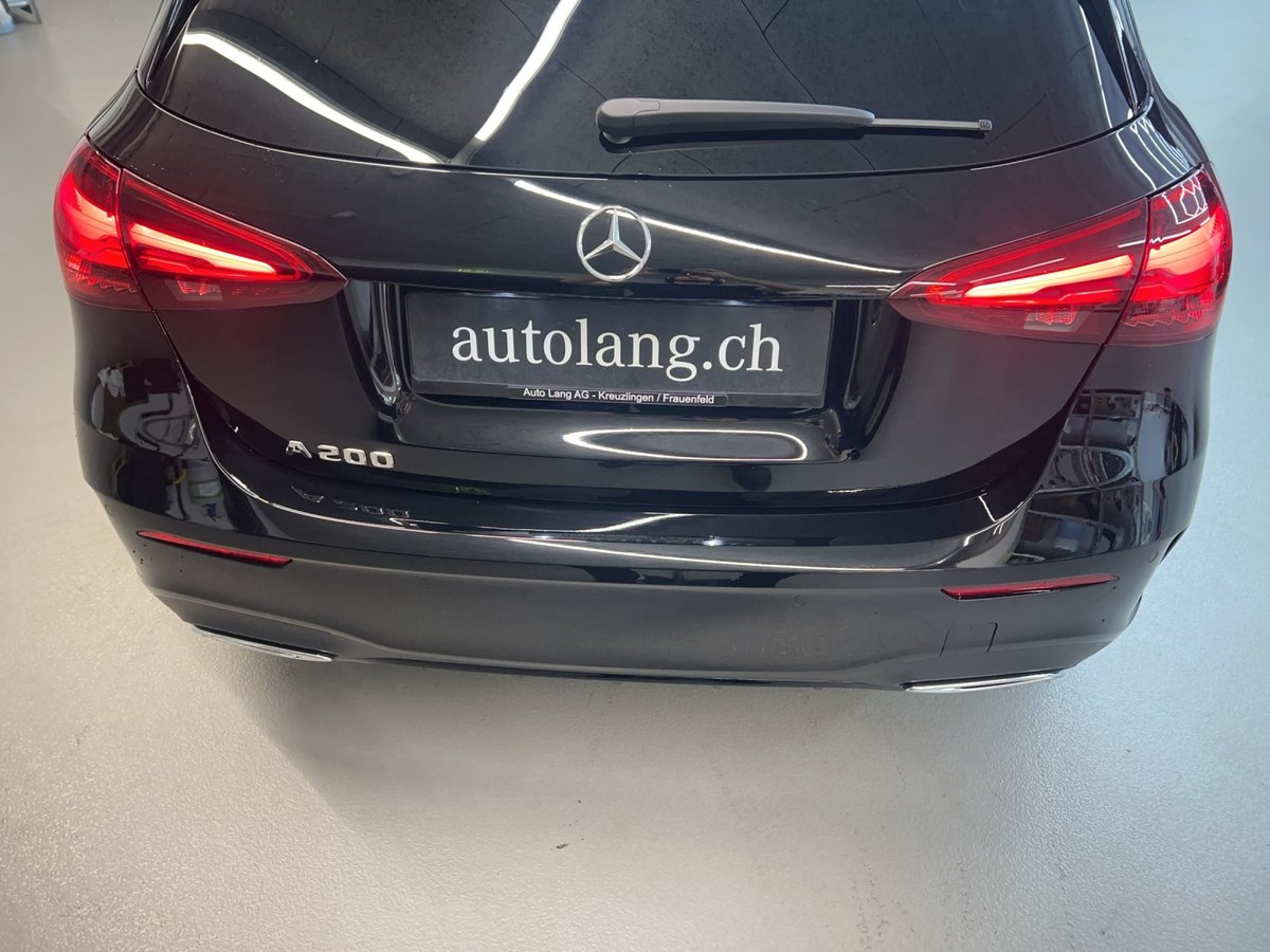 MERCEDES-BENZ A 200 AMG Line Night Star, Hybride Leggero Benzina/Elettrica, Auto dimostrativa, Automatico - 6