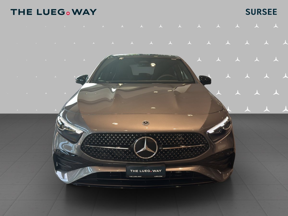 MERCEDES-BENZ A 200 Night Star 7G-DCT, Mild-Hybrid Petrol/Electric, Ex-demonstrator, Automatic - 3