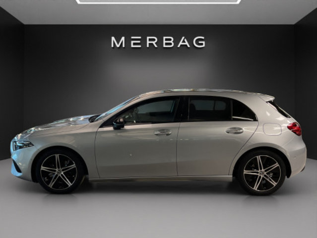 MERCEDES-BENZ A 200 7G-DCT, Mild-Hybrid Benzin/Elektro, Vorführwagen, Automat - 2