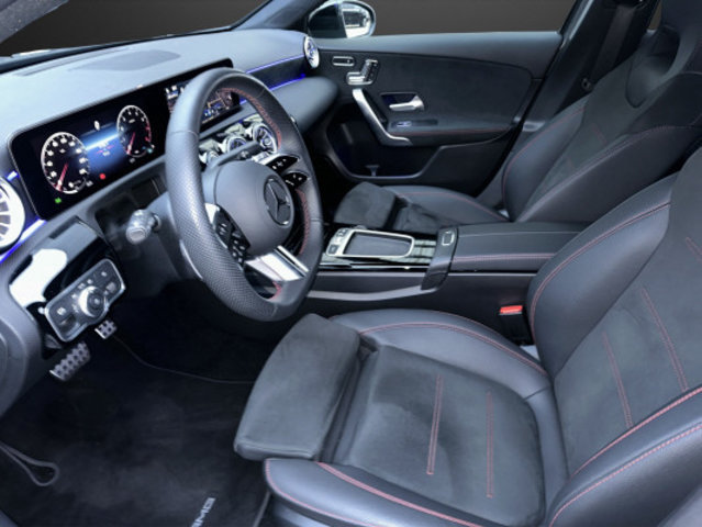 MERCEDES-BENZ A 200 7G-DCT, Hybride Léger Essence/Électricité, Voiture de démonstration, Automatique - 6