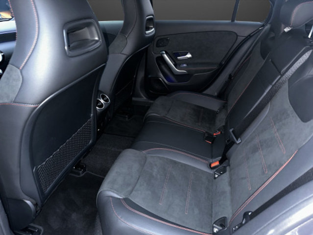 MERCEDES-BENZ A 200 7G-DCT, Hybride Léger Essence/Électricité, Voiture de démonstration, Automatique - 7