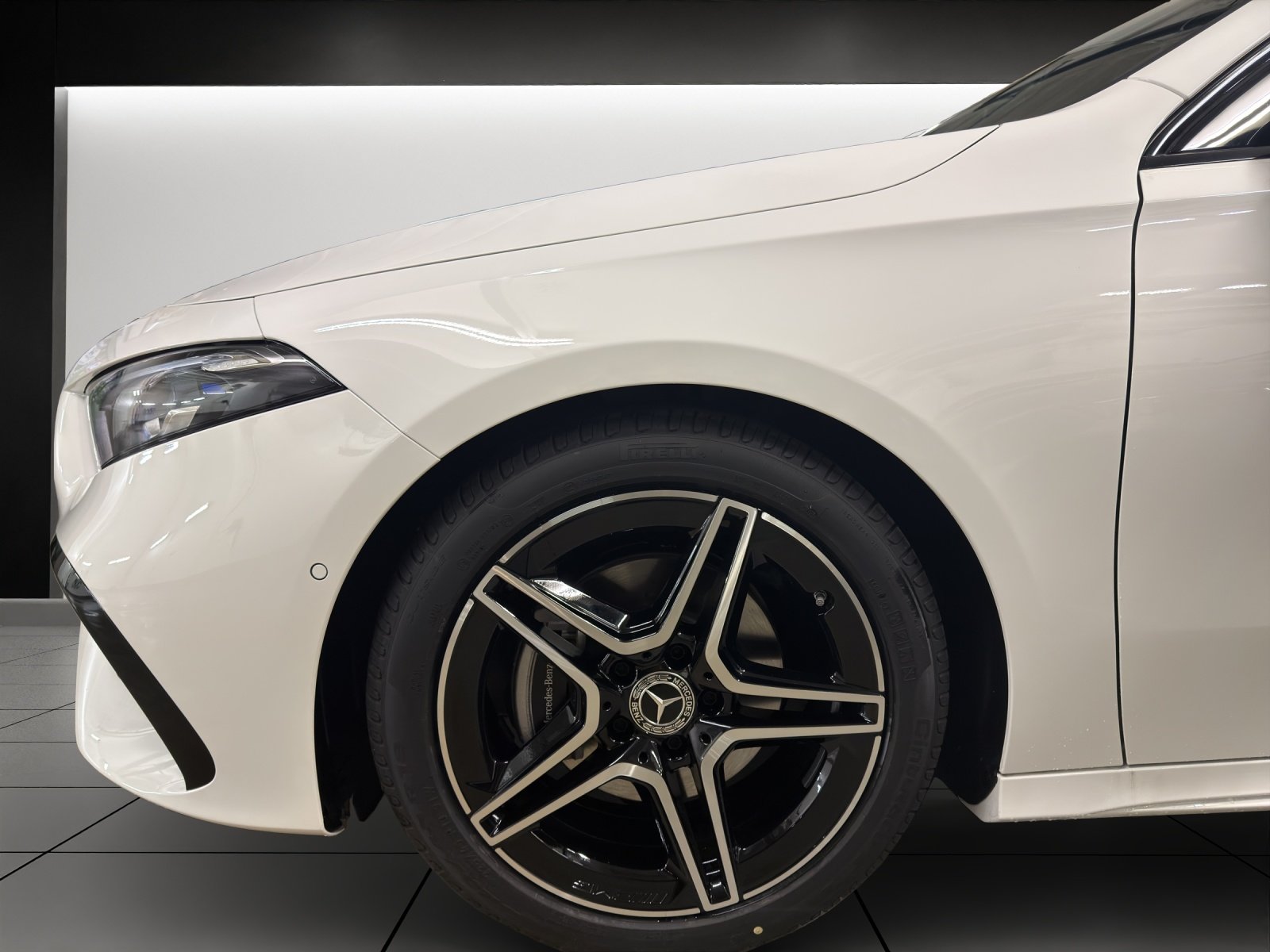 MERCEDES-BENZ A 200 Night Star 7G-DCT, Hybride Leggero Benzina/Elettrica, Auto dimostrativa, Automatico - 7