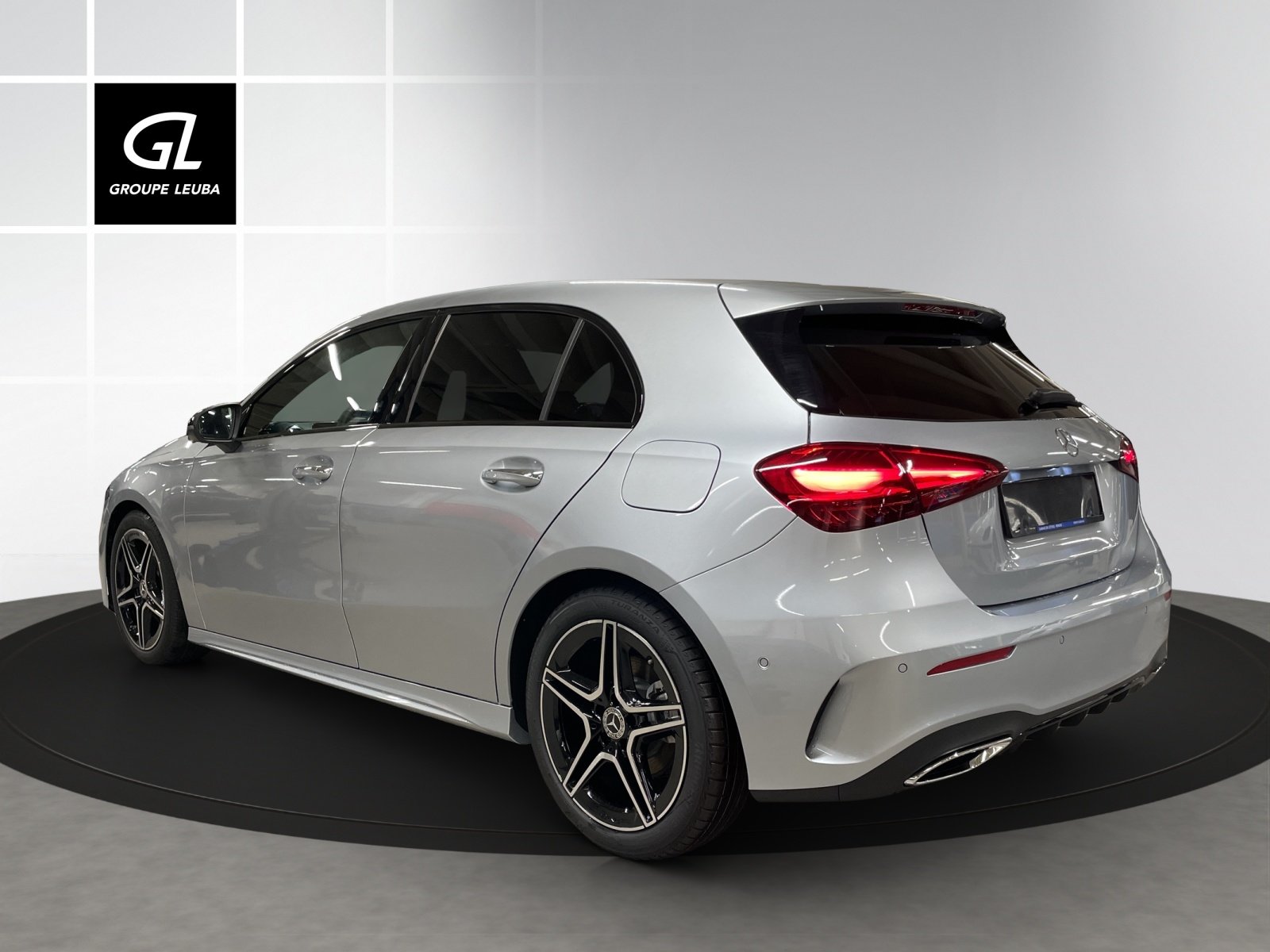 MERCEDES-BENZ A 200 Night Star 7G-DCT, Hybride Leggero Benzina/Elettrica, Auto dimostrativa, Automatico - 4