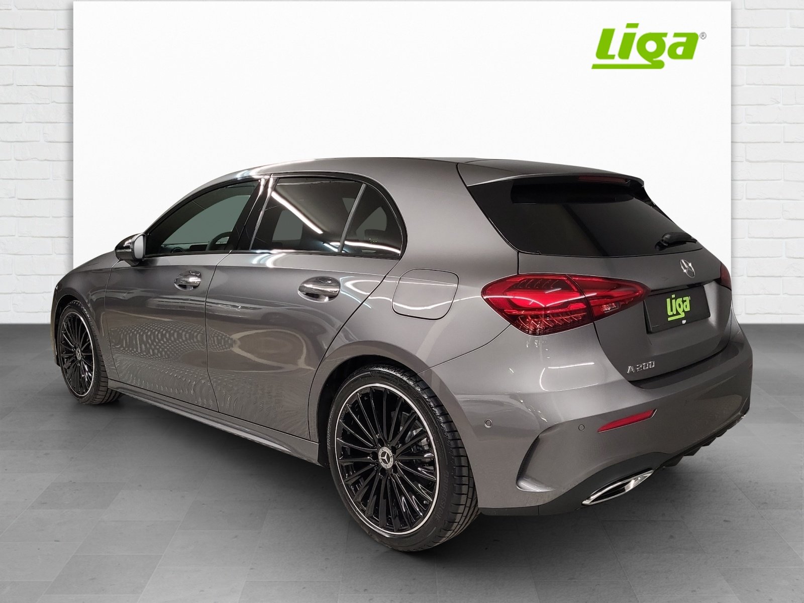 MERCEDES-BENZ A 200 AMG Line Night Star, Hybride Leggero Benzina/Elettrica, Auto dimostrativa, Automatico - 4